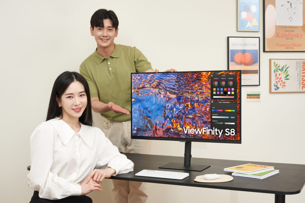Samsung ViewFinity S8