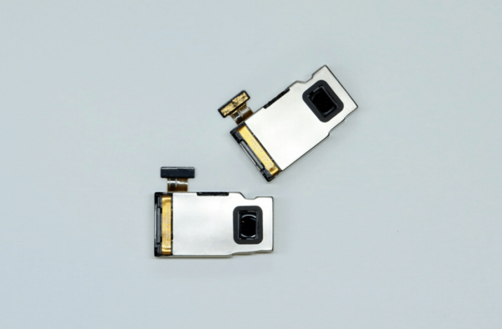 módulo de cámara con zoom óptico real estilo periscopio de LG Innotek