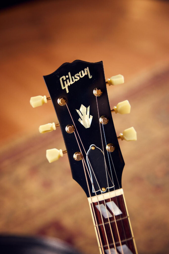 gibson johnny cash