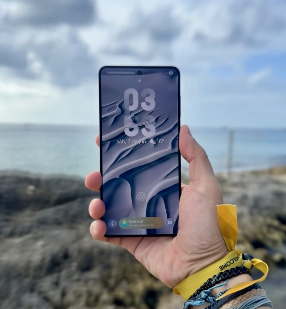 S25 Edge Pantalla