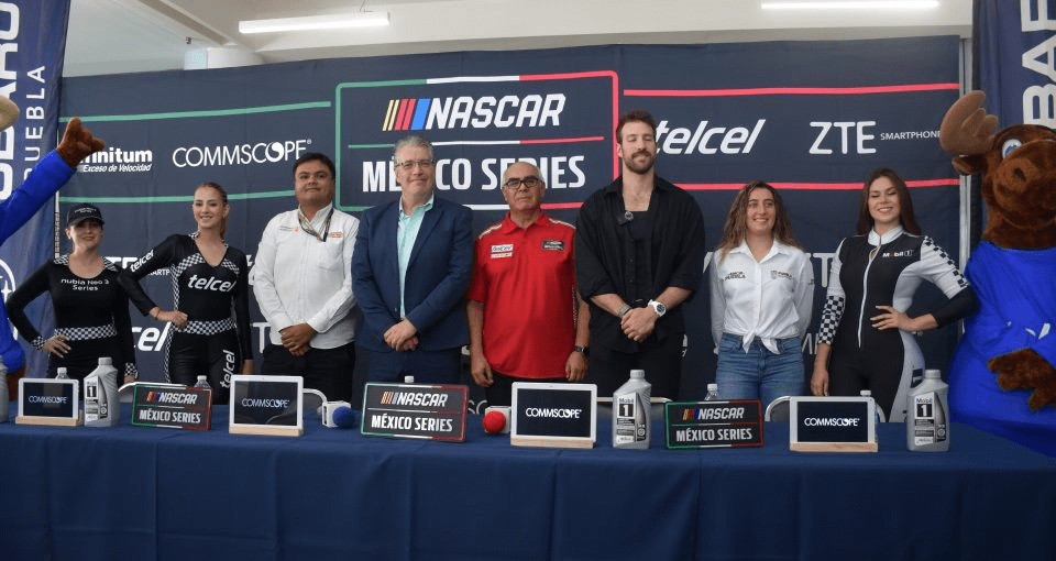 Nascar México novena fecha