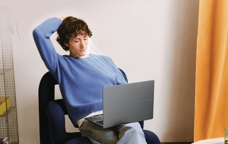 ASUS Vivobook S16