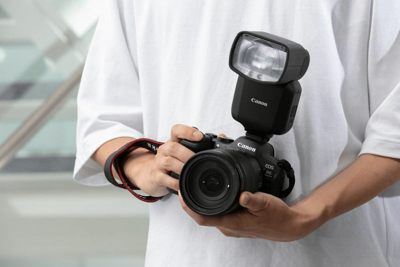 Image default