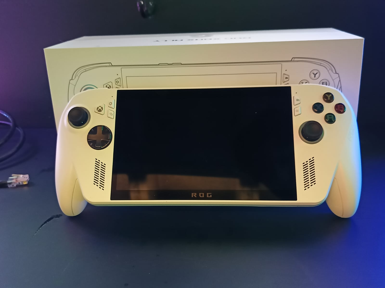 Image default