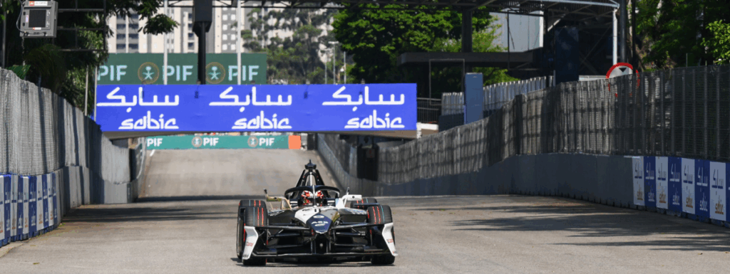 Jaguar TCS Racing 