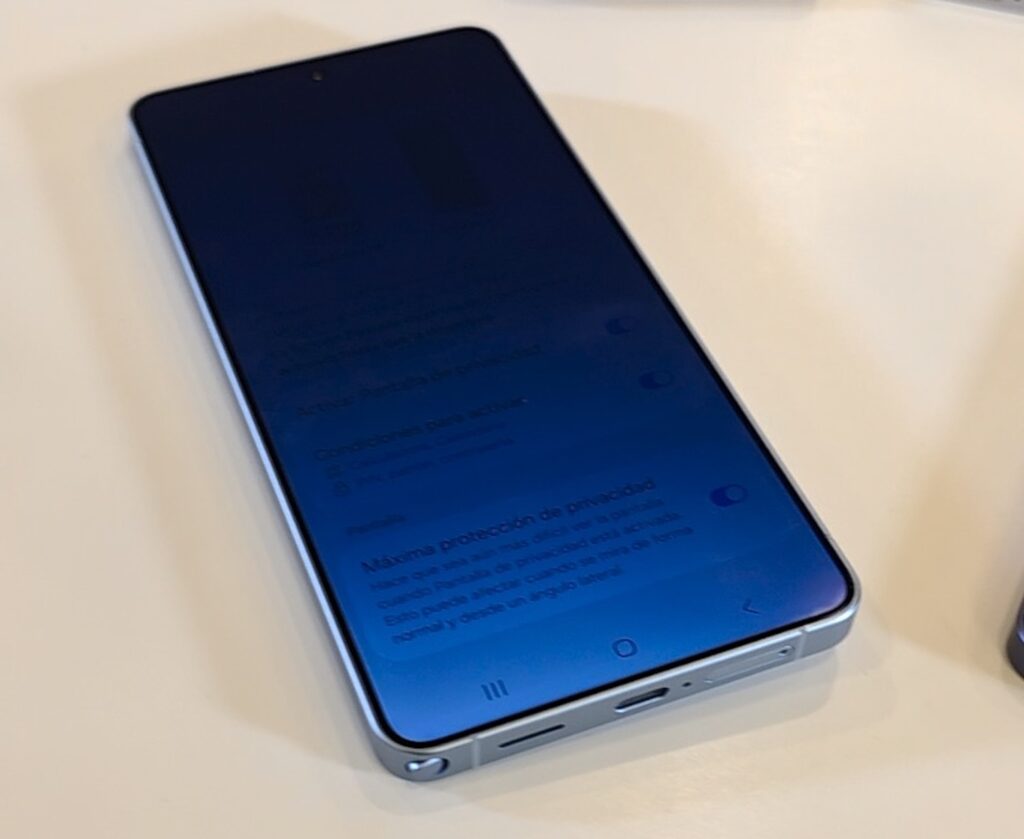 Pantalla de privacidad en Galaxy S26 Ultra