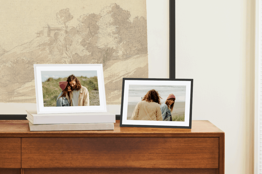 Aura Frames 