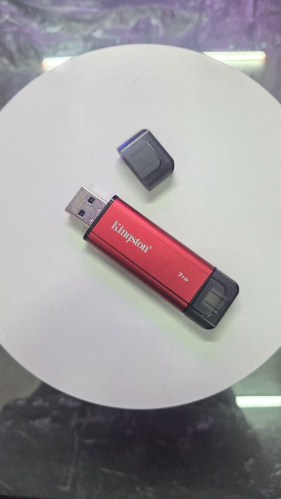 Kingston Dual Portable SSD