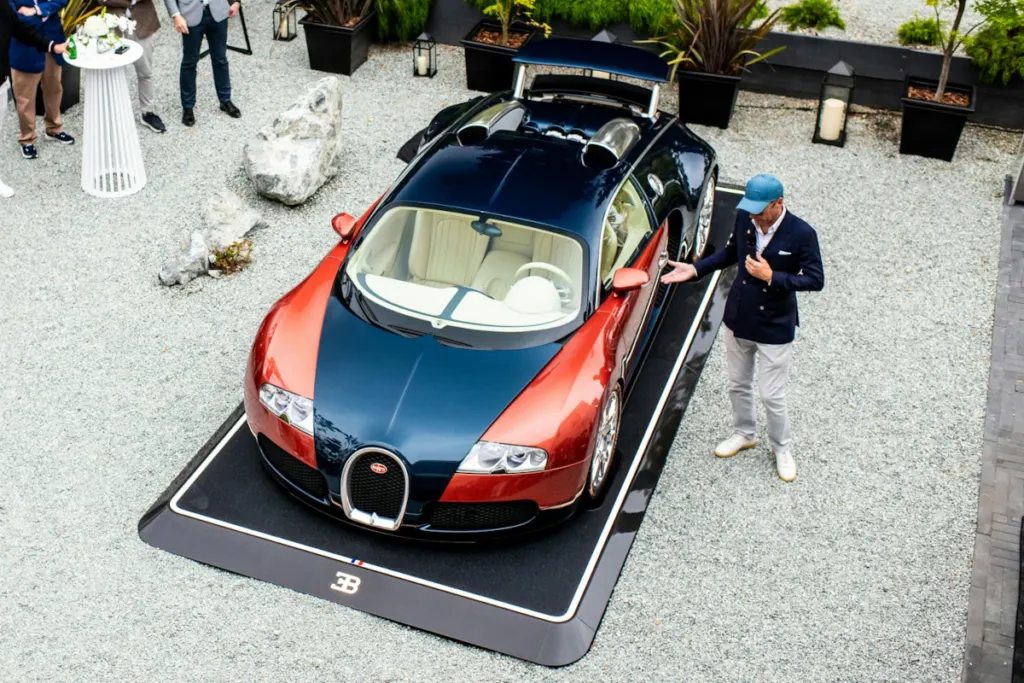 Bugatti Veyron en exhibición