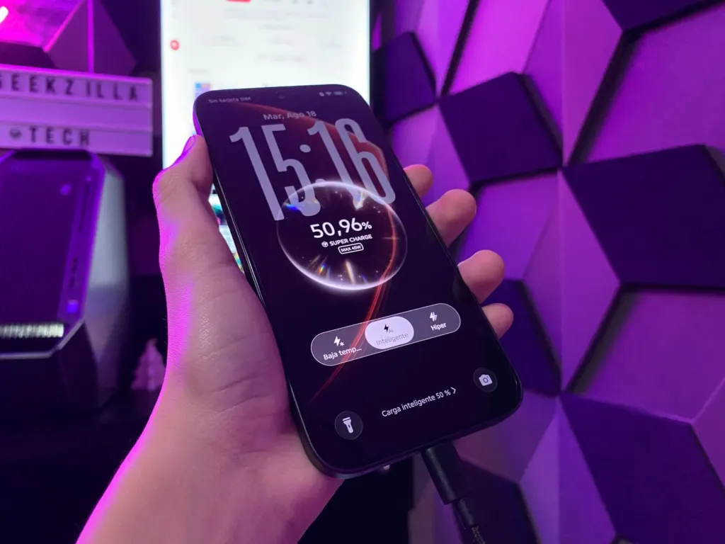 POVA 8 Pro 5G