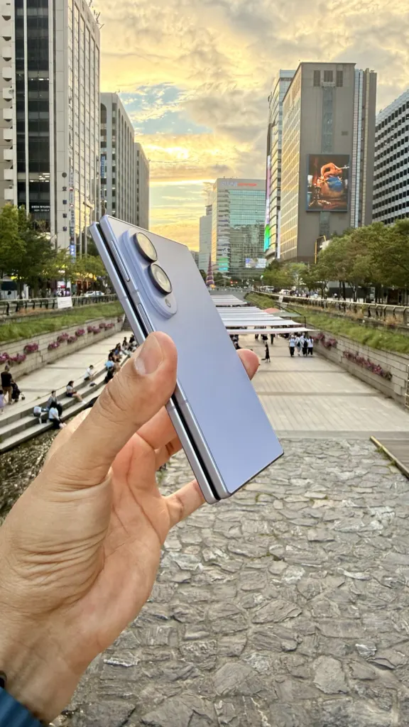 Samsung Galaxy Z Fold8 