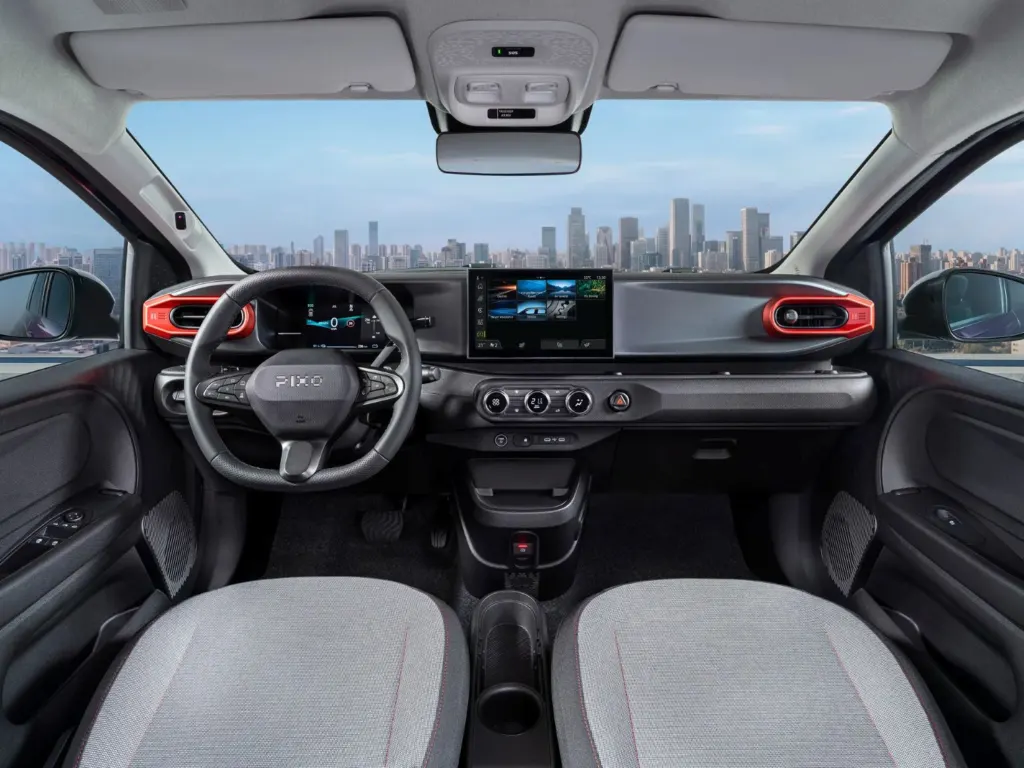 Nissan Pixo